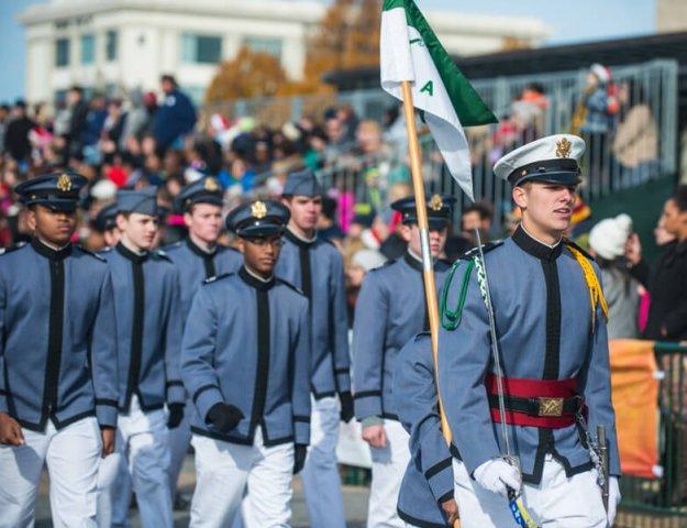 Dominion Christmas Parade 2016